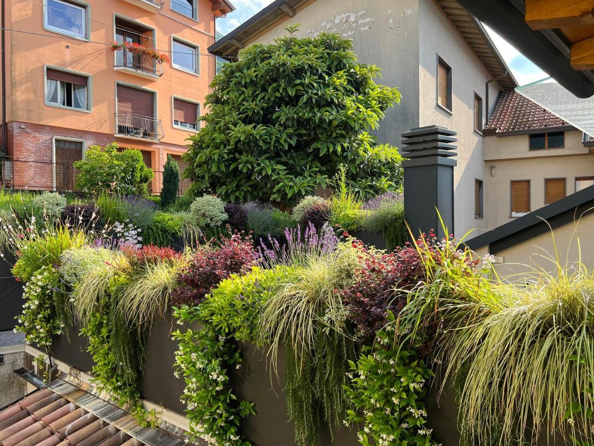 Luxury Lakefront Penthouse Lezzeno Exterior foto