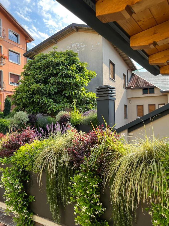 Luxury Lakefront Penthouse Lezzeno Exterior foto